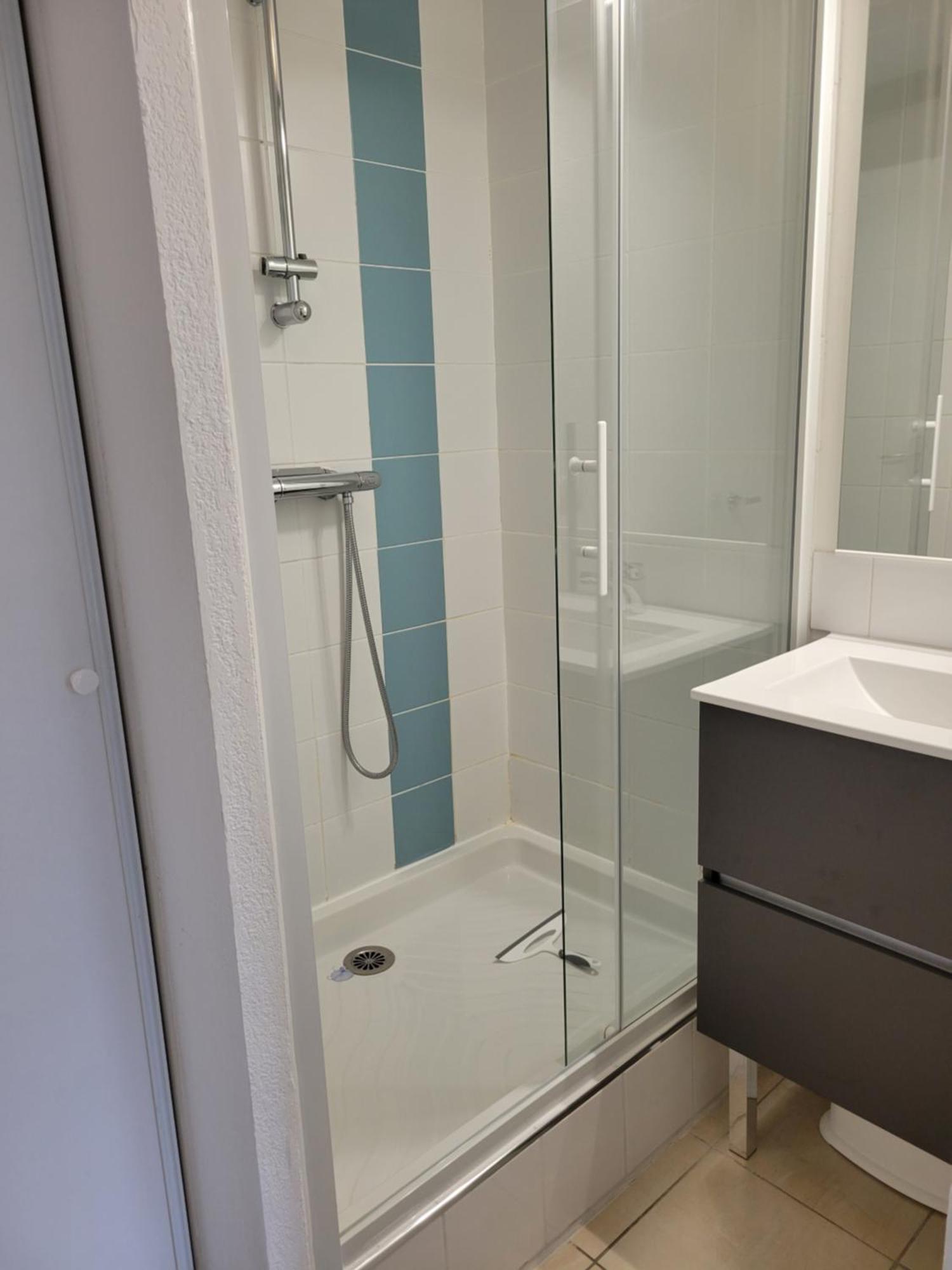 Appartement Dans Residence Avec Piscine La Londe-les-Maures Eksteriør bilde